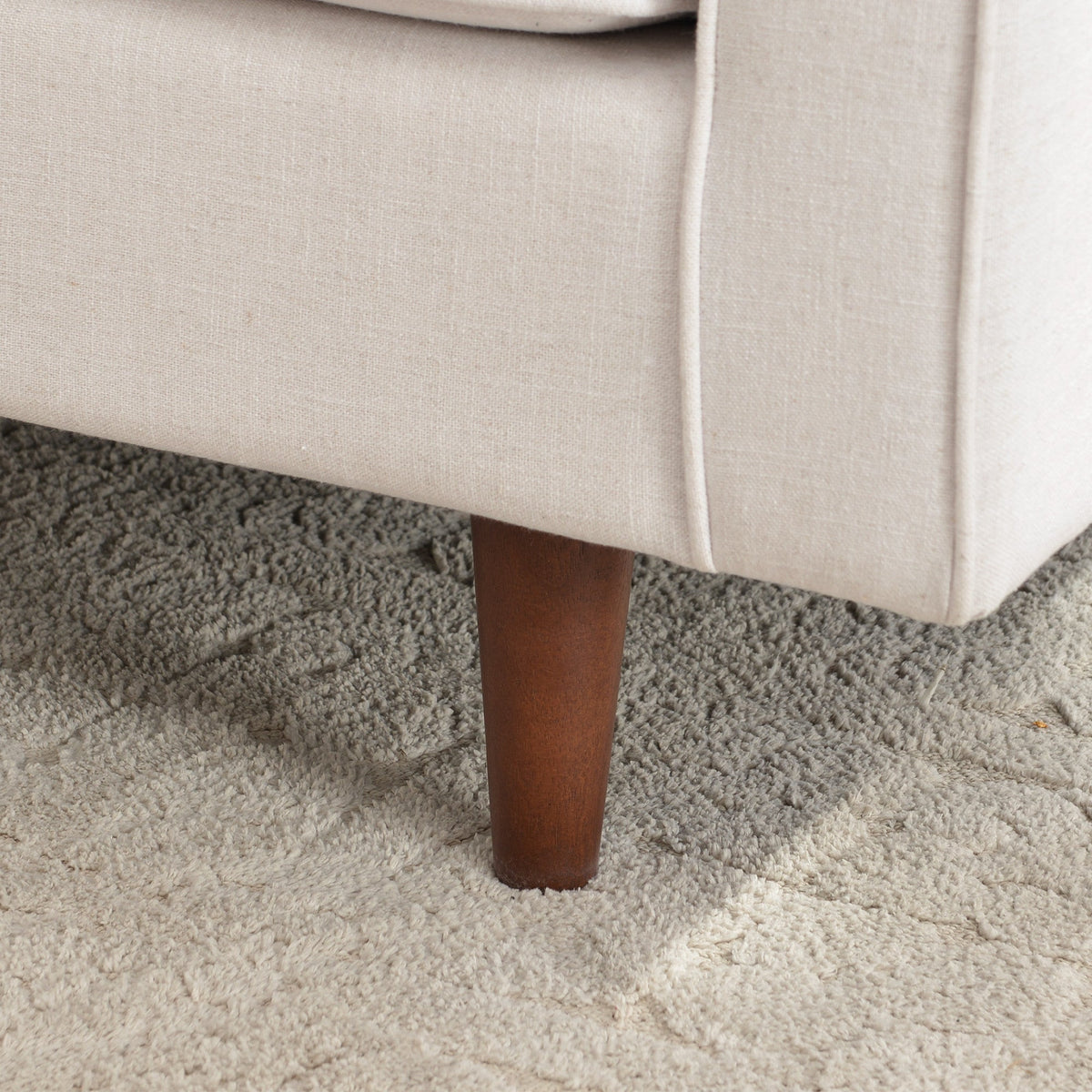 Tiziano Tufted Armchair with Accent Pillows