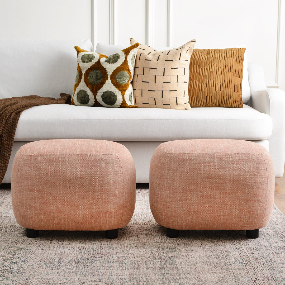 Elmer Linen Ottoman