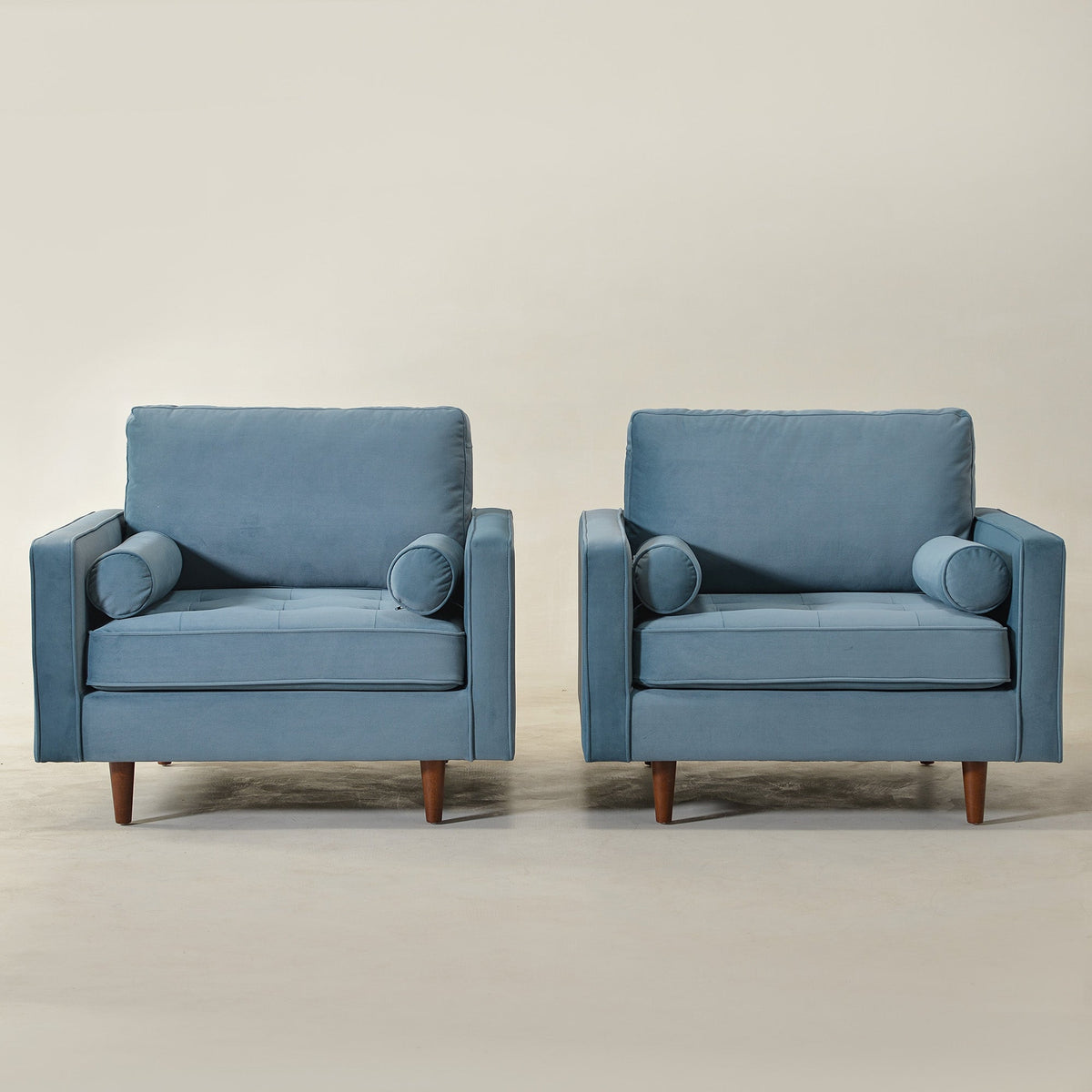 Tiziano Tufted Armchair with Accent Pillows
