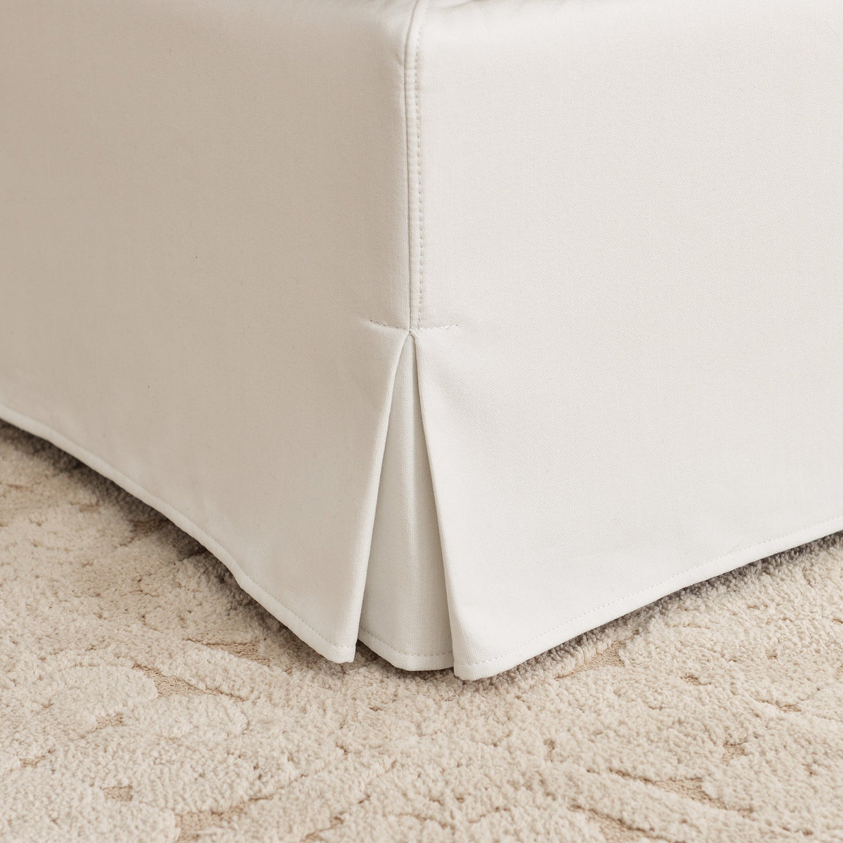 Nelly Slipcover Performance Dining Banquette