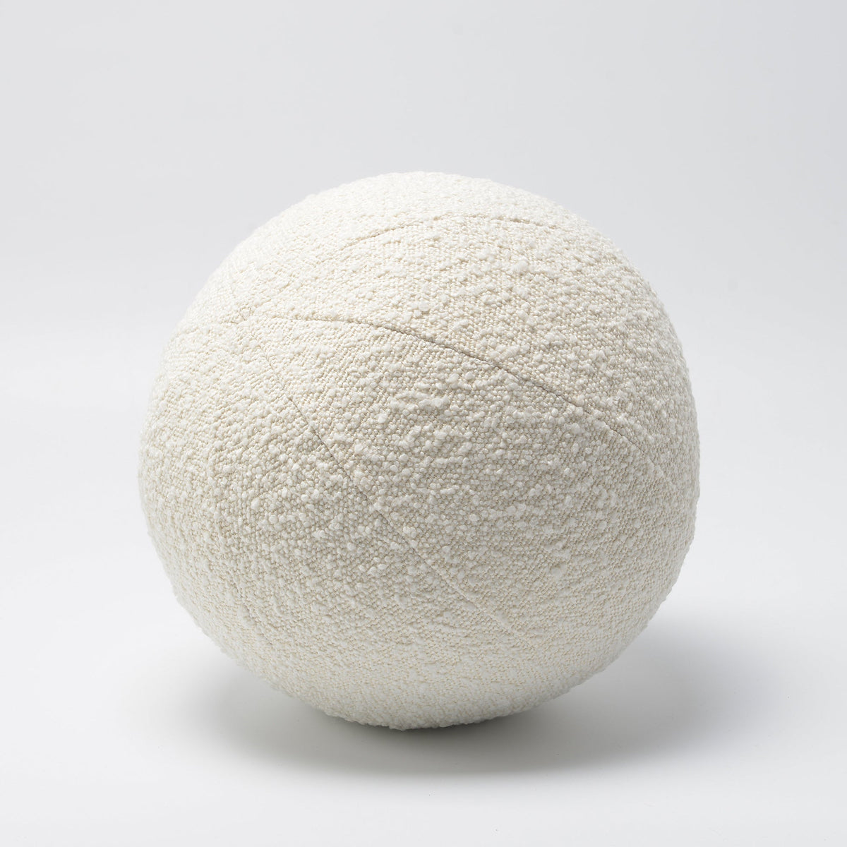 Jules Bouclé Round Pillow