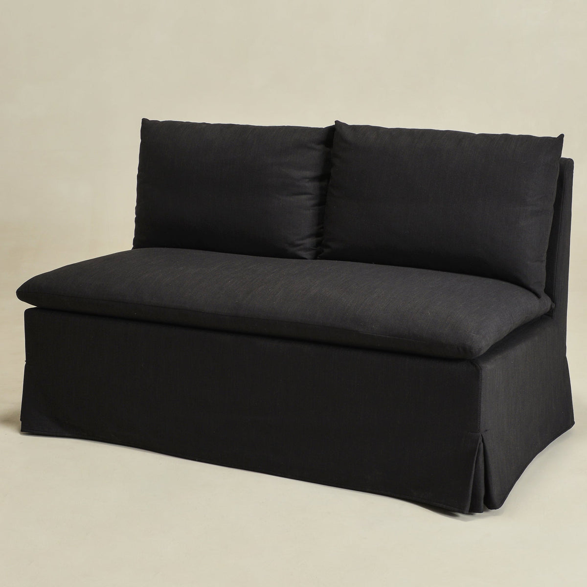 Nelly Slipcover Performance Dining Banquette