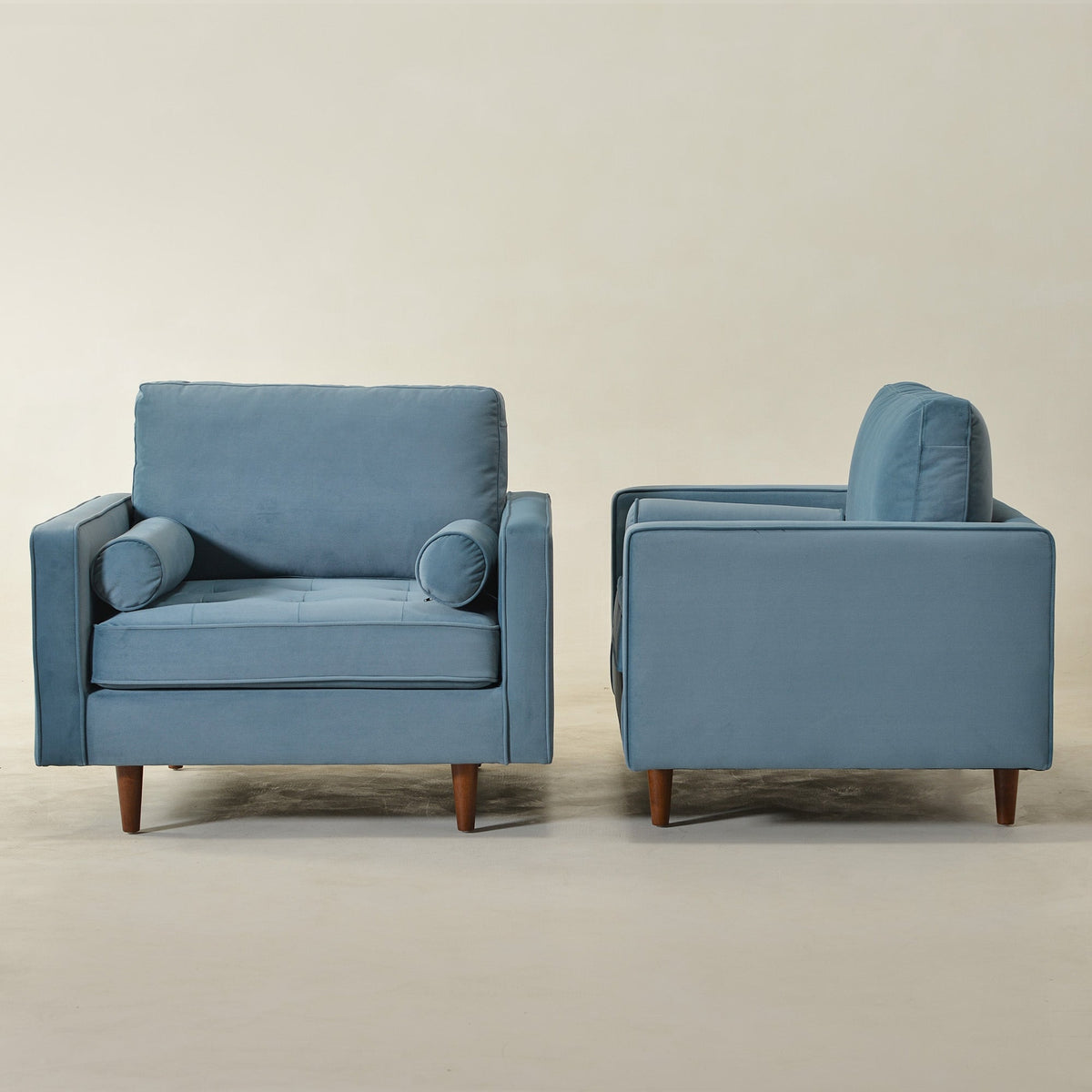Tiziano Tufted Armchair with Accent Pillows