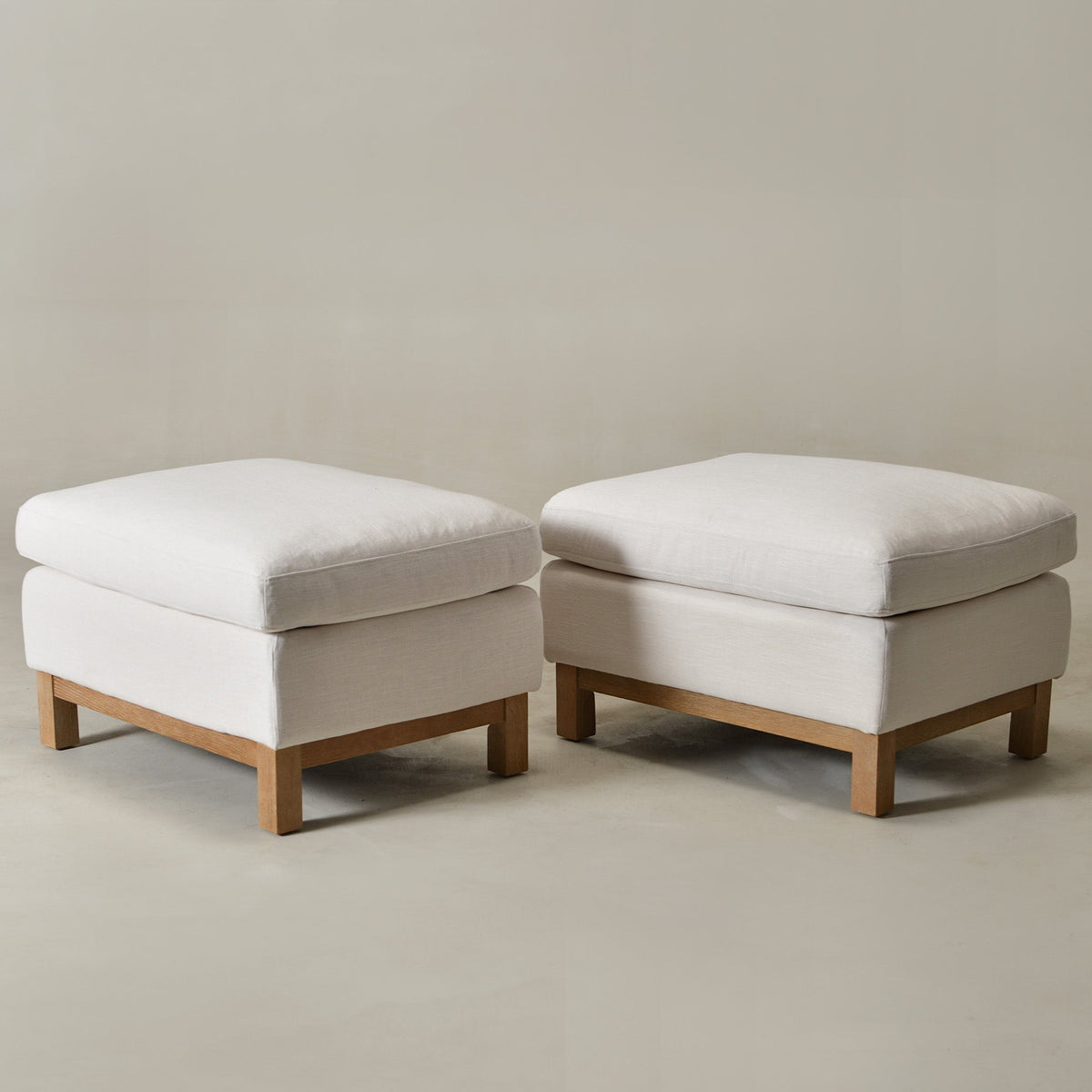 Albert Premium Linen Ottoman