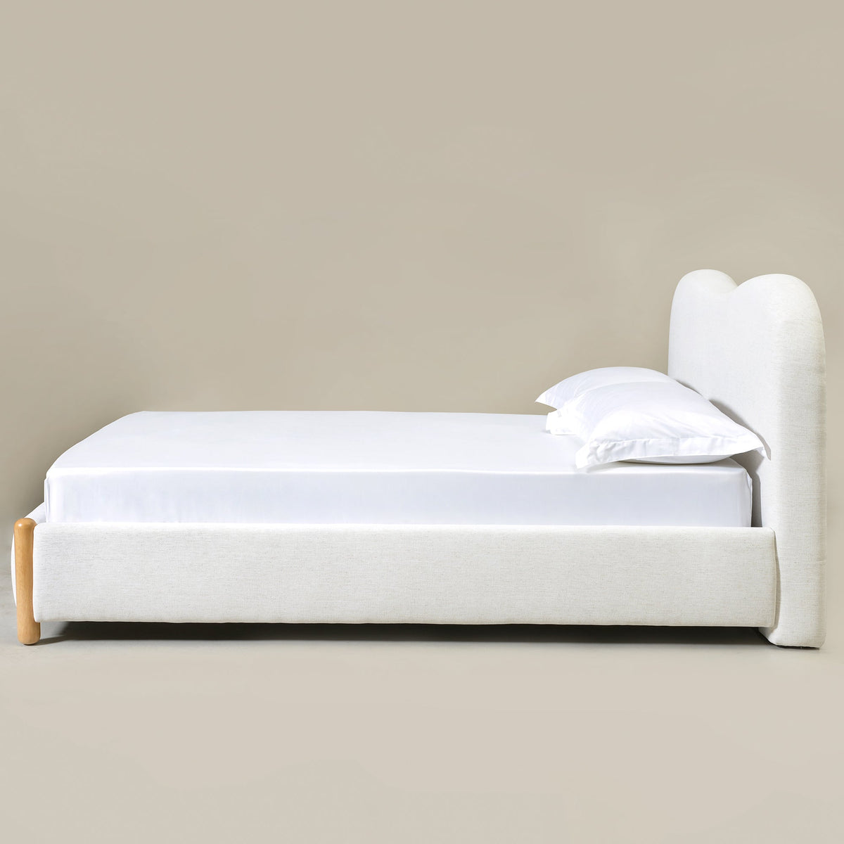 Dorothy Linen Platform Bed