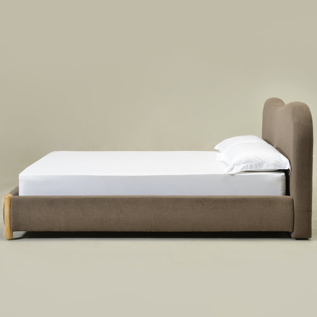 Dorothy Linen Platform Bed