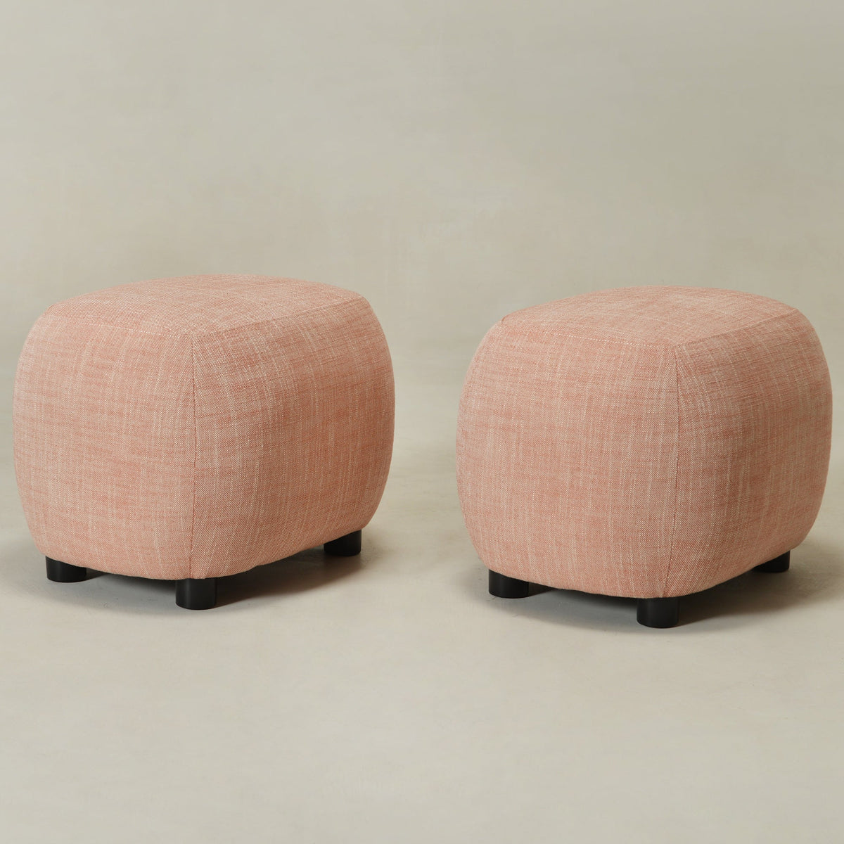 Elmer Linen Ottoman