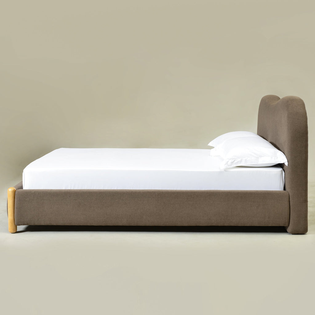 Dorothy Linen Platform Bed