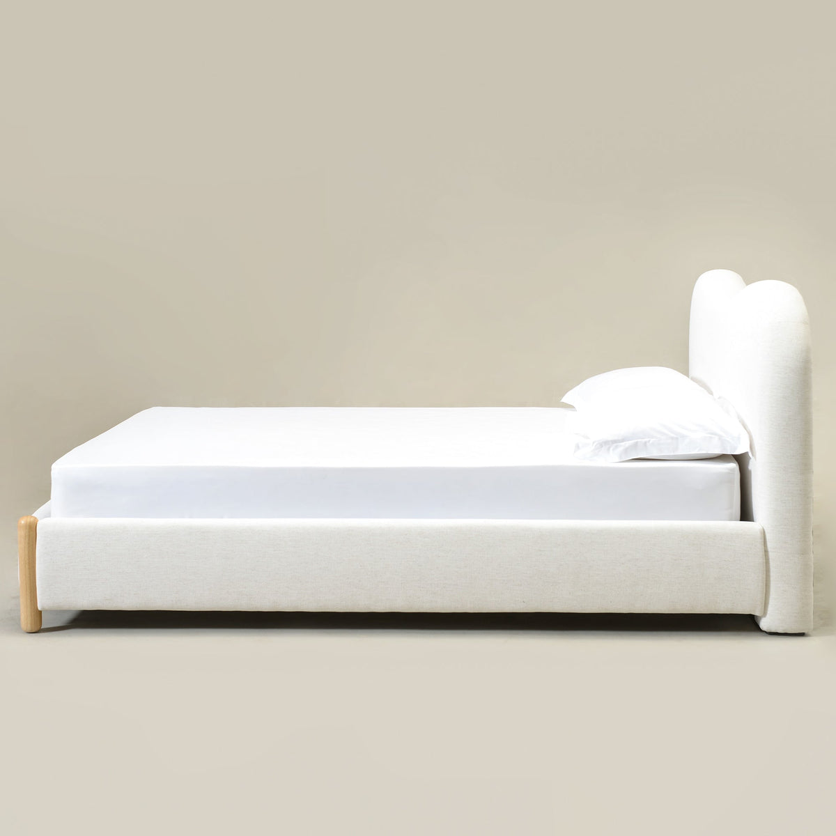 Dorothy Linen Platform Bed