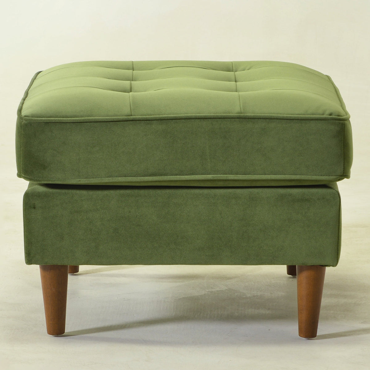 Tiziano Tufted Ottoman