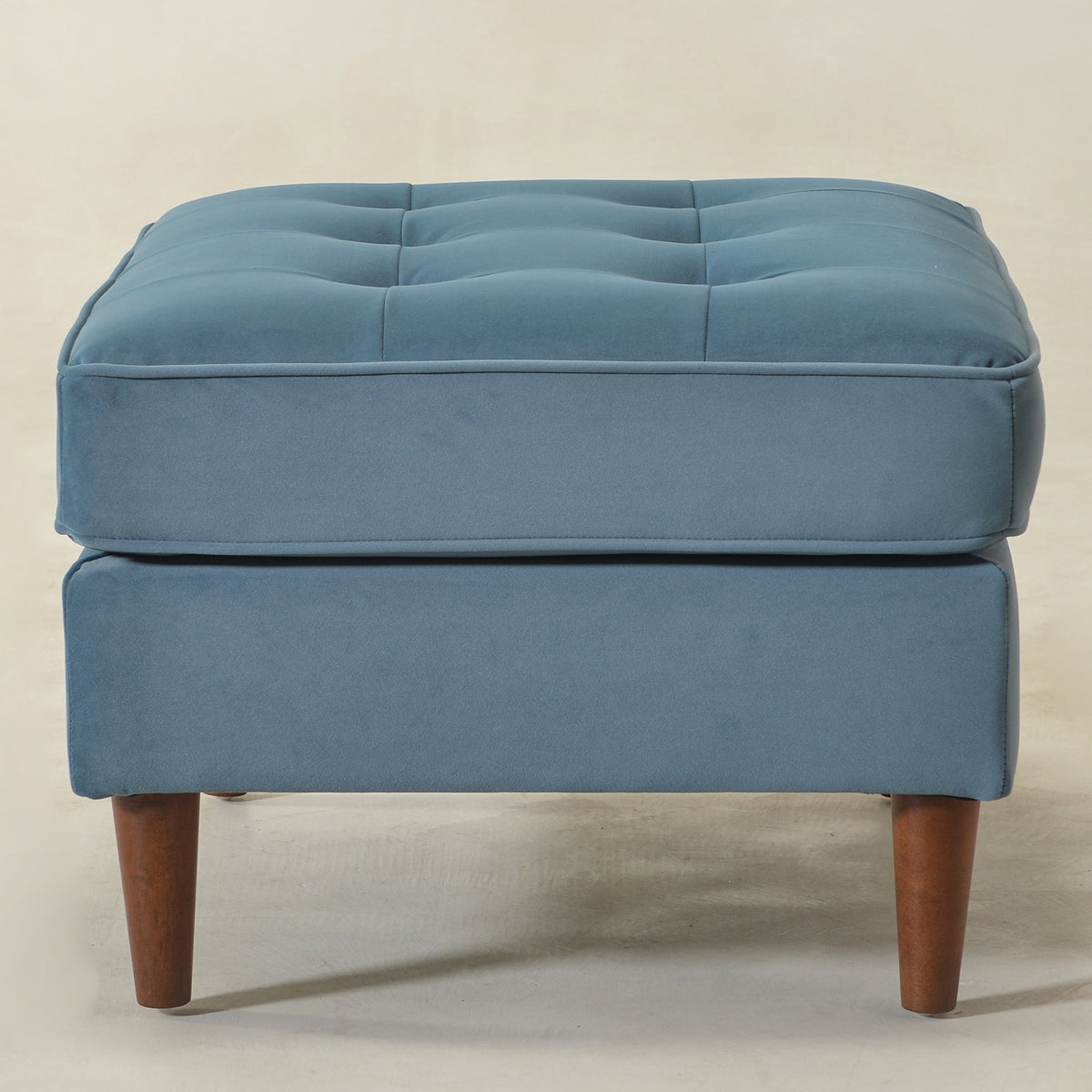 Tiziano Tufted Ottoman