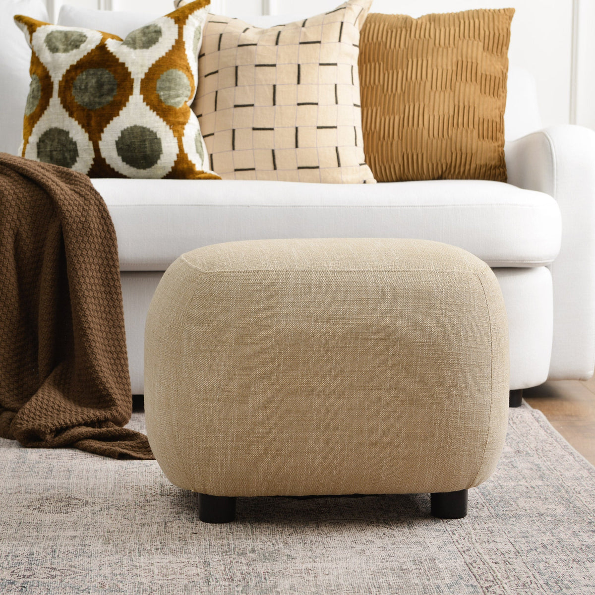 Elmer Linen Ottoman