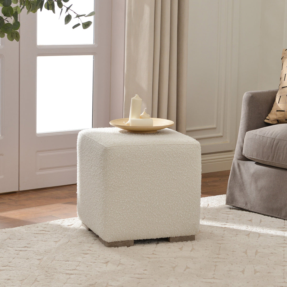 Ida Bouclé Square Ottoman