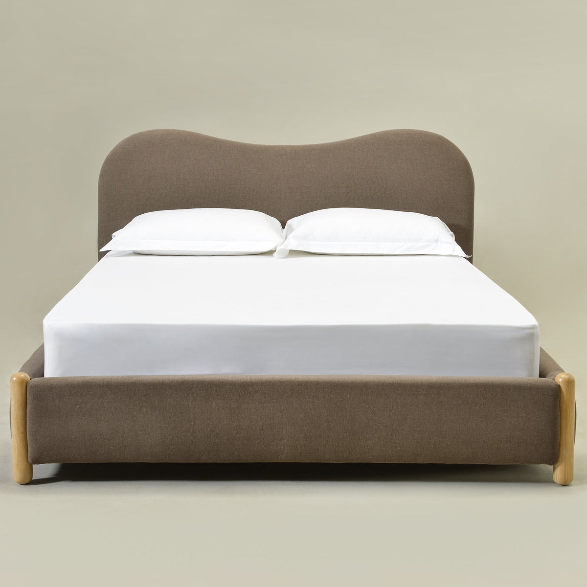 Dorothy Linen Platform Bed
